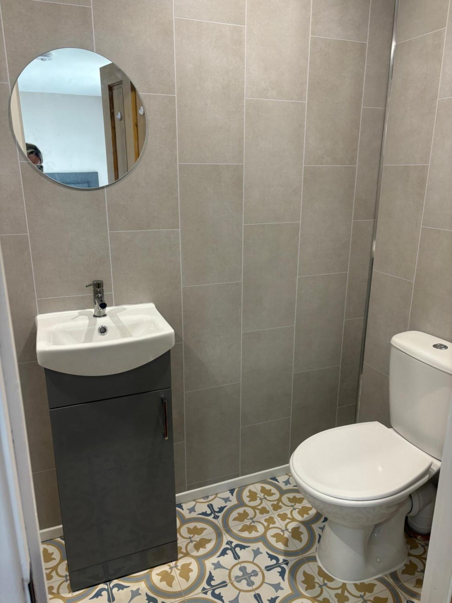Private Detached Small Bedroom And Bathroom Only- This Is Not An Apartment Butlersbridge Eksteriør billede